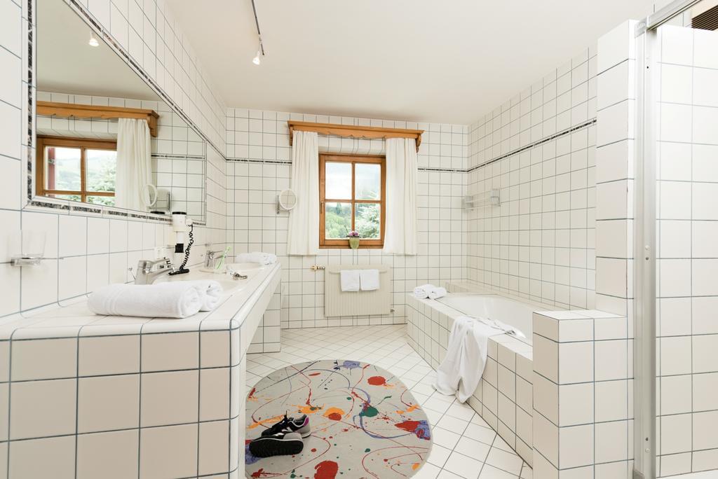 Ansitz Wirtsgut - Familienappartements in den Bergen Leogang Exterior foto